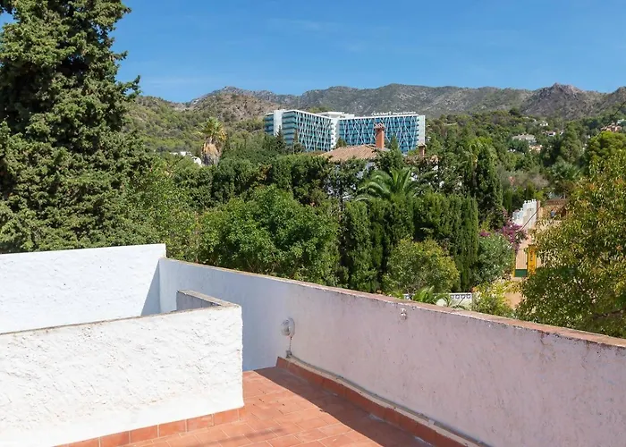 Tres Almendros Willa