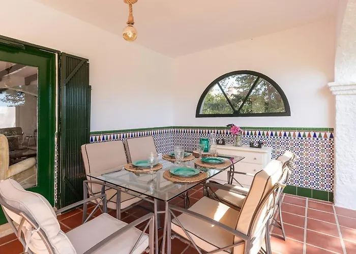 Вілла Tres Almendros