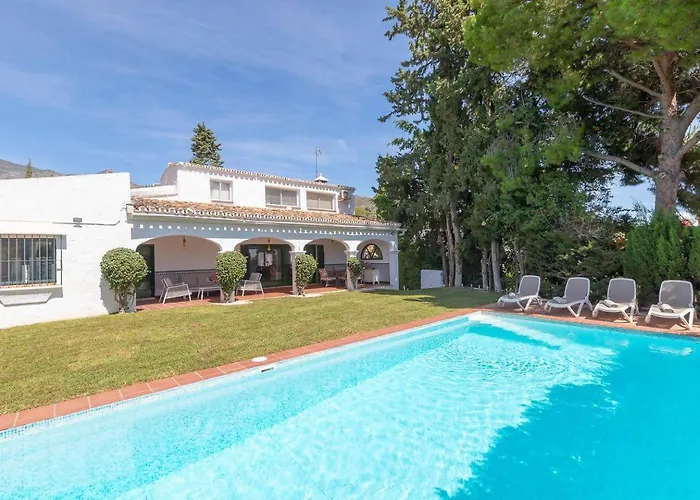 Вілла Tres Almendros