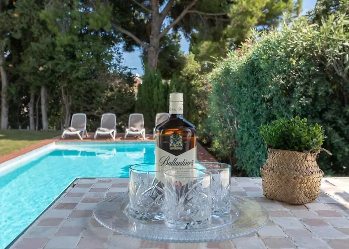 Tres Almendros Villa Marbella